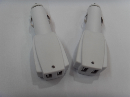 Portable rapide recharge double Auto USB chargeur adaptateur pour les téléphones Motorola
